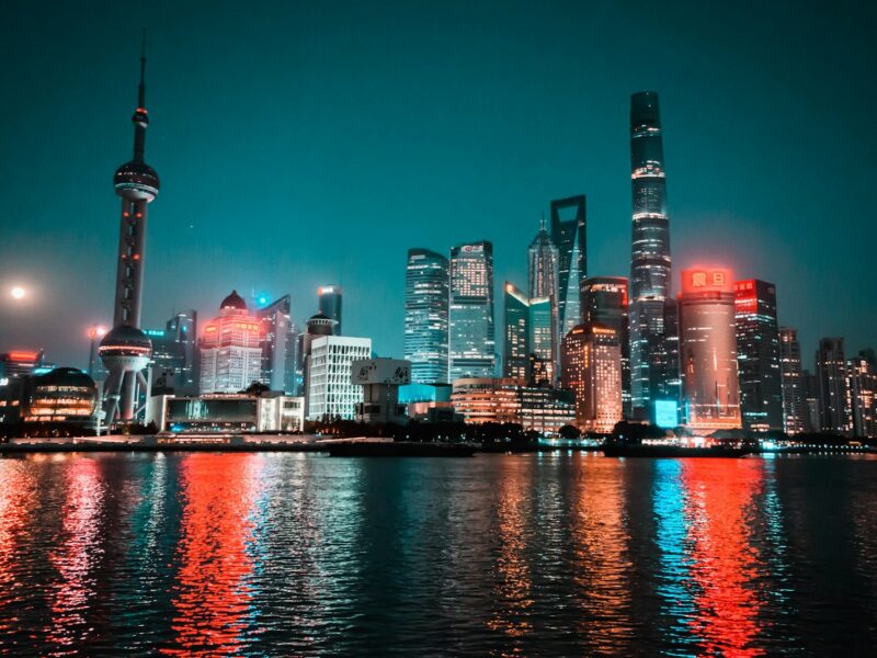 Skyline de Shanghái; abrir cuenta bancaria sin contrato de alquiler depende de la sucursal